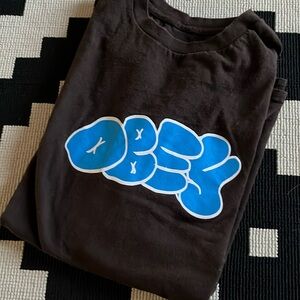 Obey tee